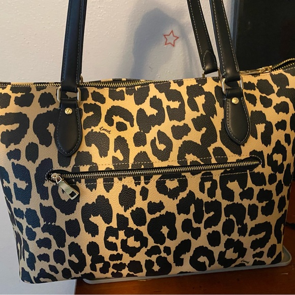 Coach Leopard Print Women's Bag and Wallet - Picture 3 of 7